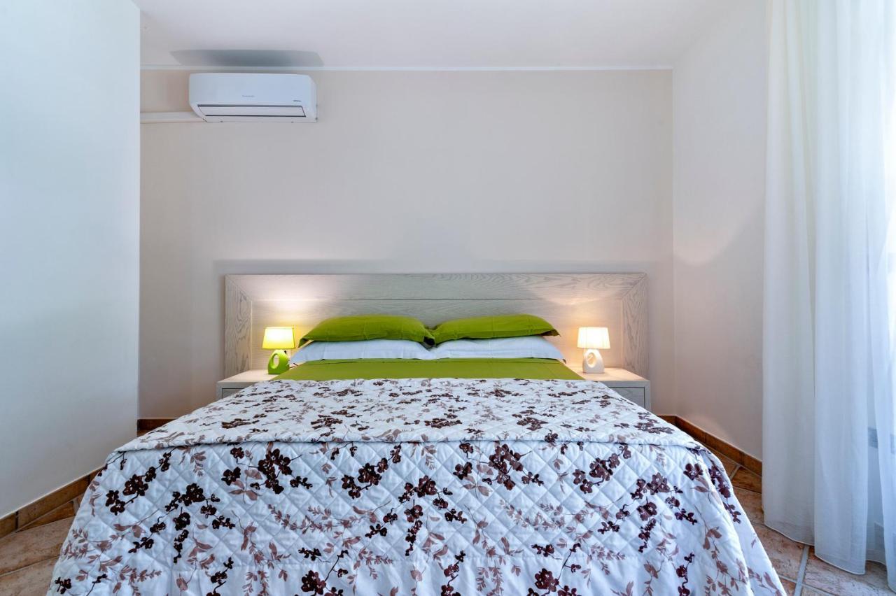 Olive Garden House Villa บอร์กาญเญ ภายนอก รูปภาพ