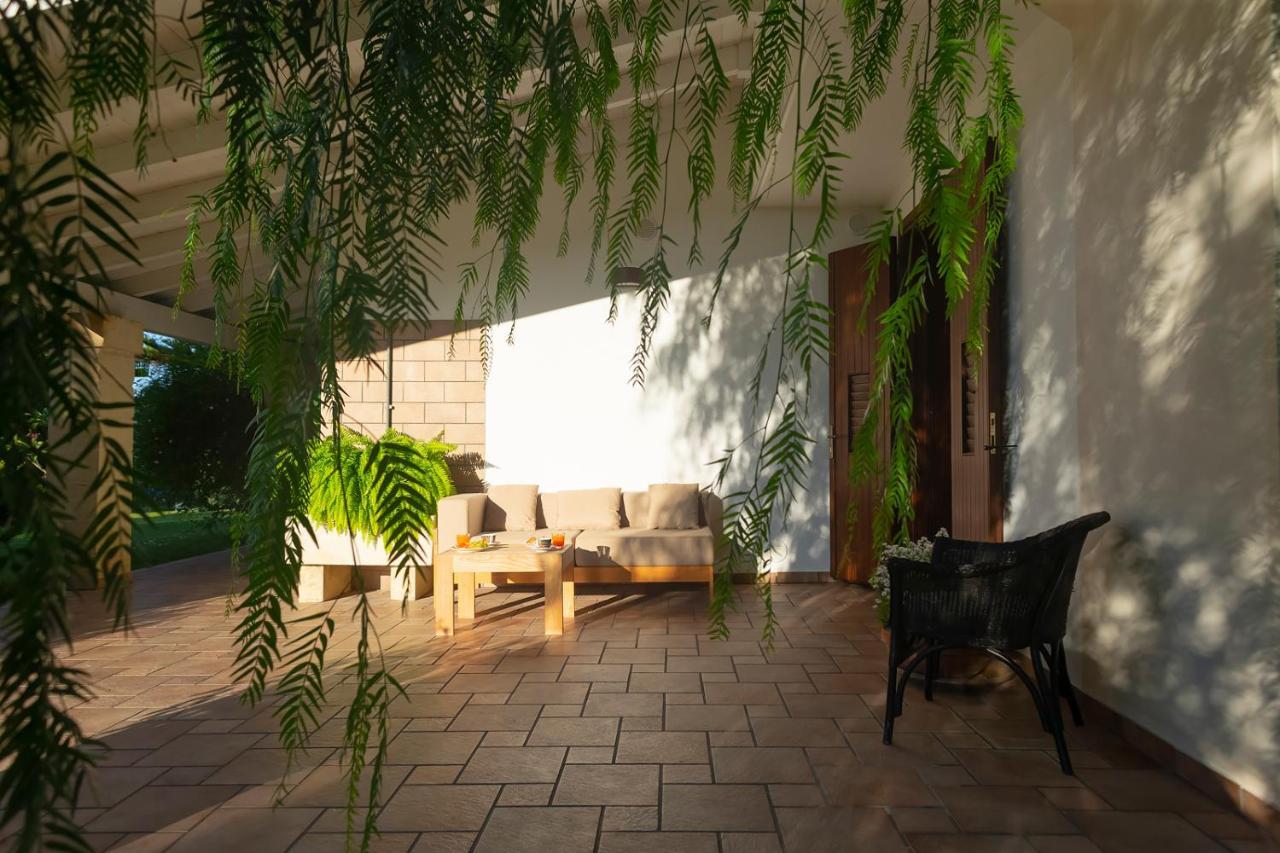 Olive Garden House Villa บอร์กาญเญ ภายนอก รูปภาพ